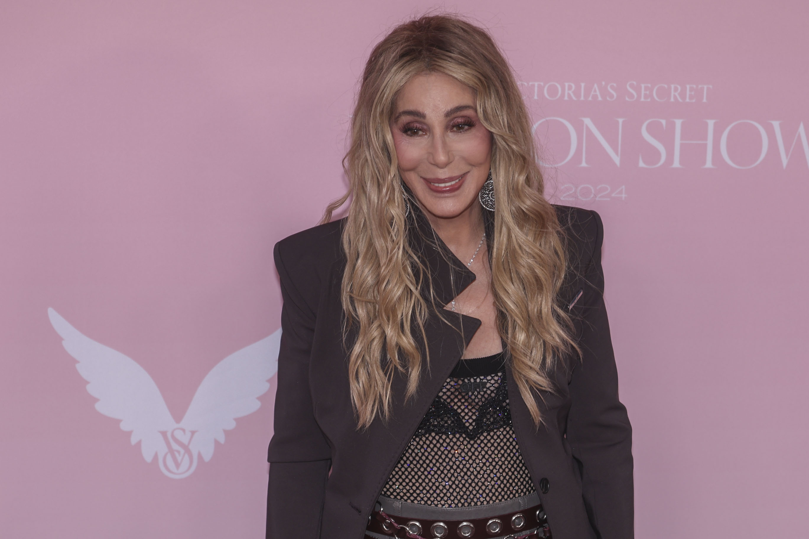 Cher's special connection to France - she wants to be buried in Paris