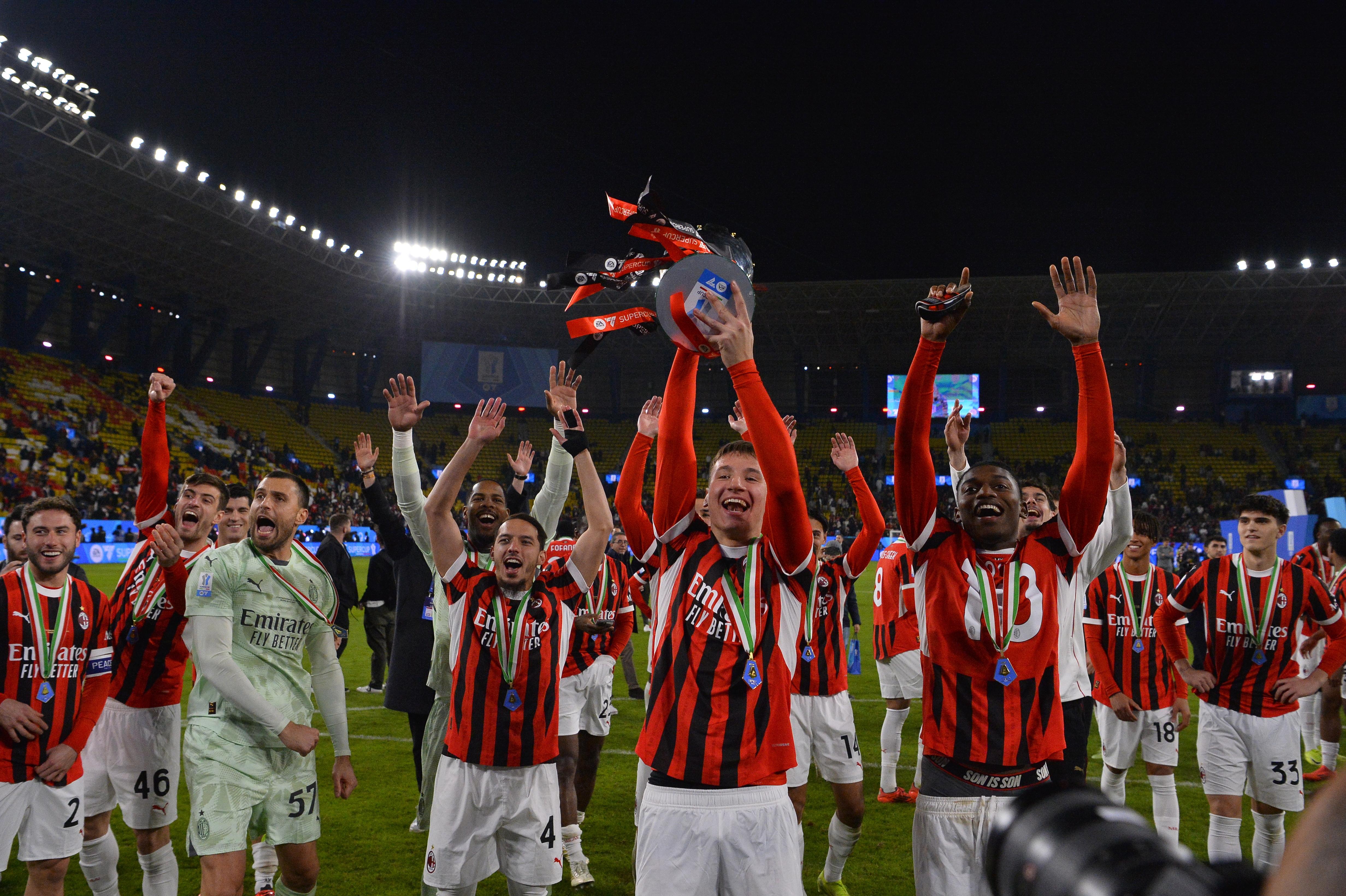 Milan overturn Inter to win Italian Super Cup