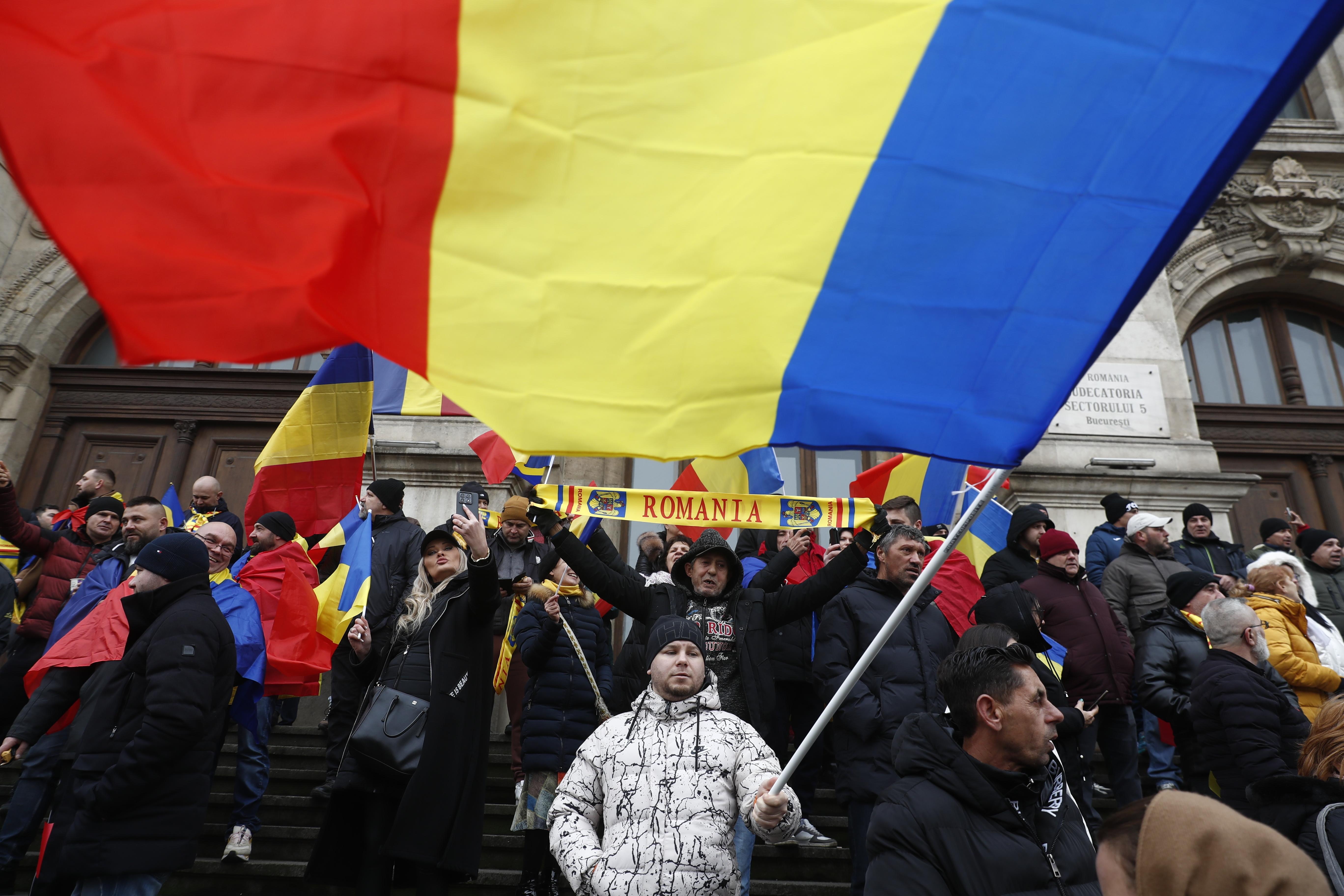 Romania schedules presidential elections for 4 and 18 May