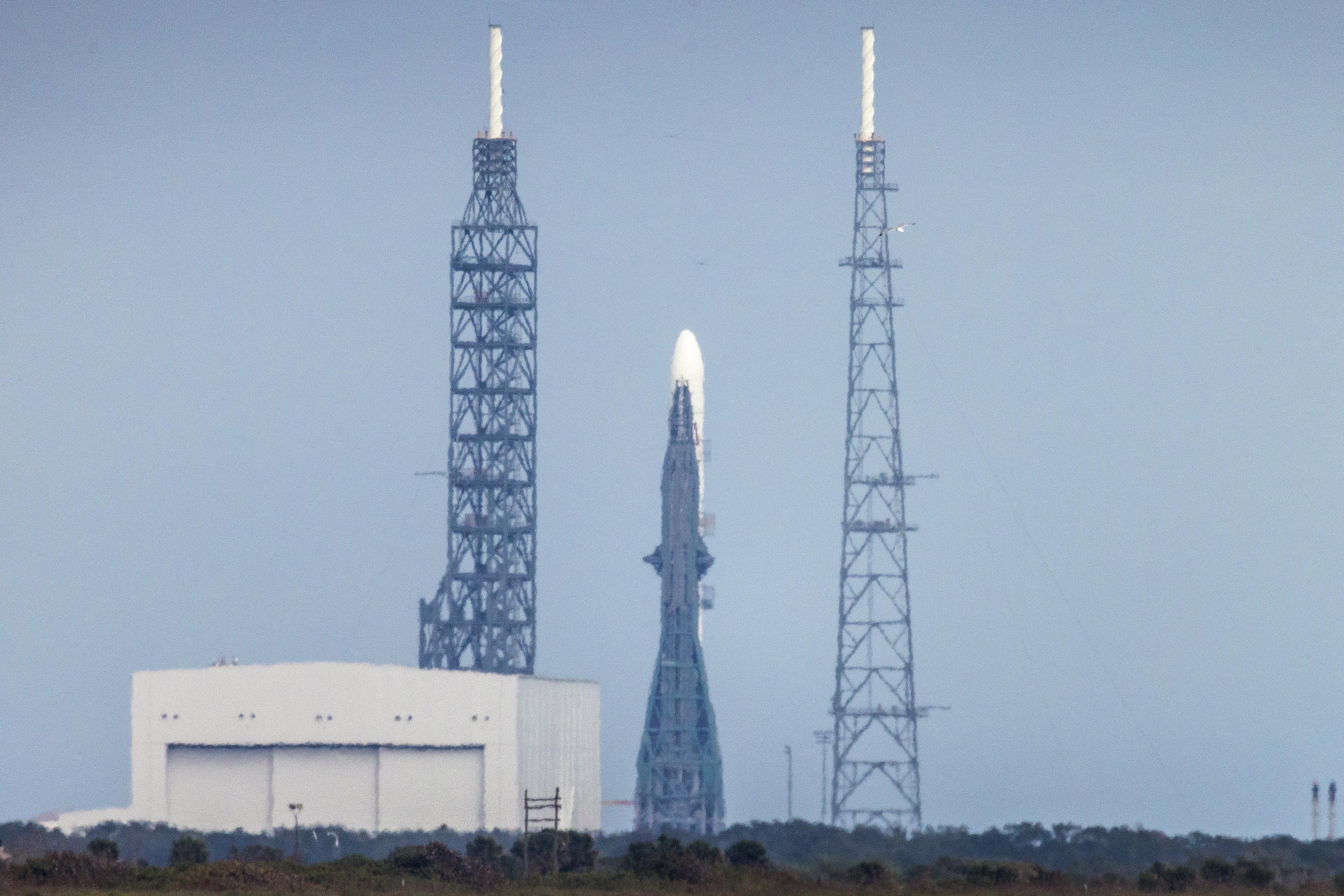 Blue Origin's New Glenn rocket heads to space