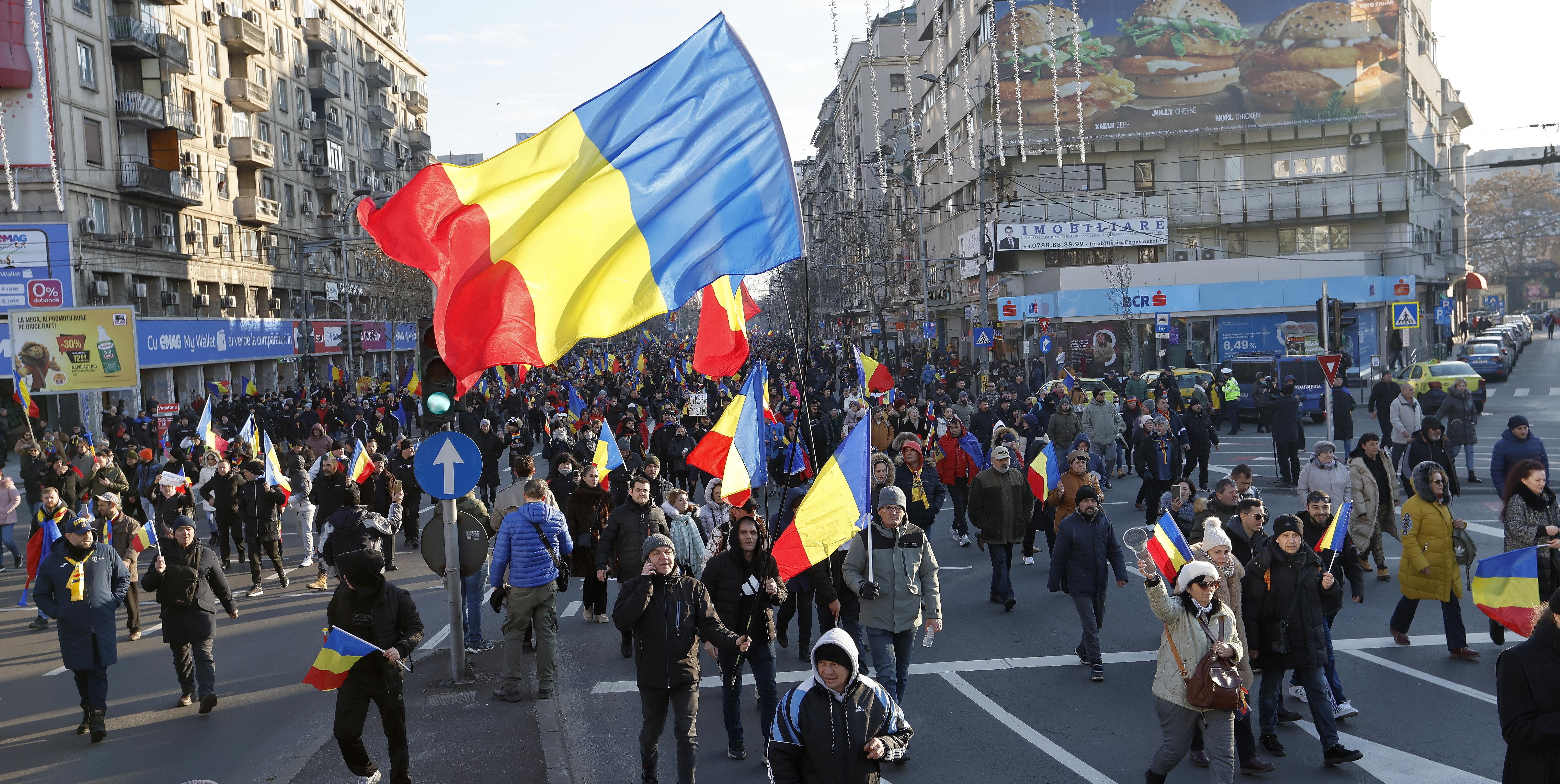 Romania will hold new presidential elections in May