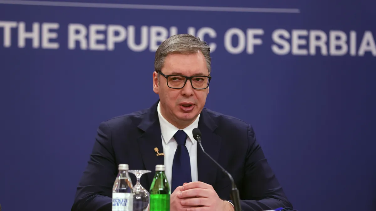 Vucic: New government in 10 days or early elections