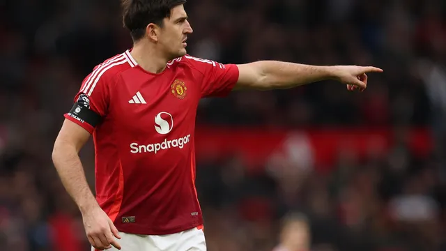 Maguire breaks Leicester's hearts and sends Manchester United into FA Cup last 16