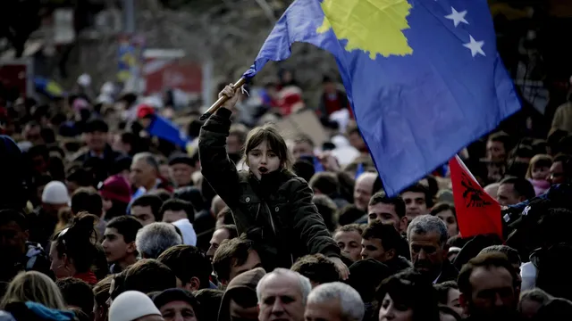 Kosovo votes, PM Kurti tests his popularity