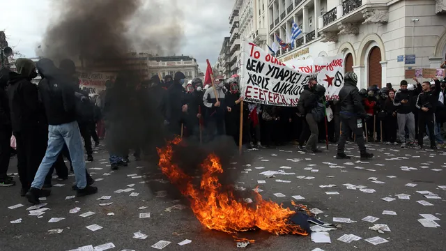 Violence mars protests to mark second anniversary of Greece train crash